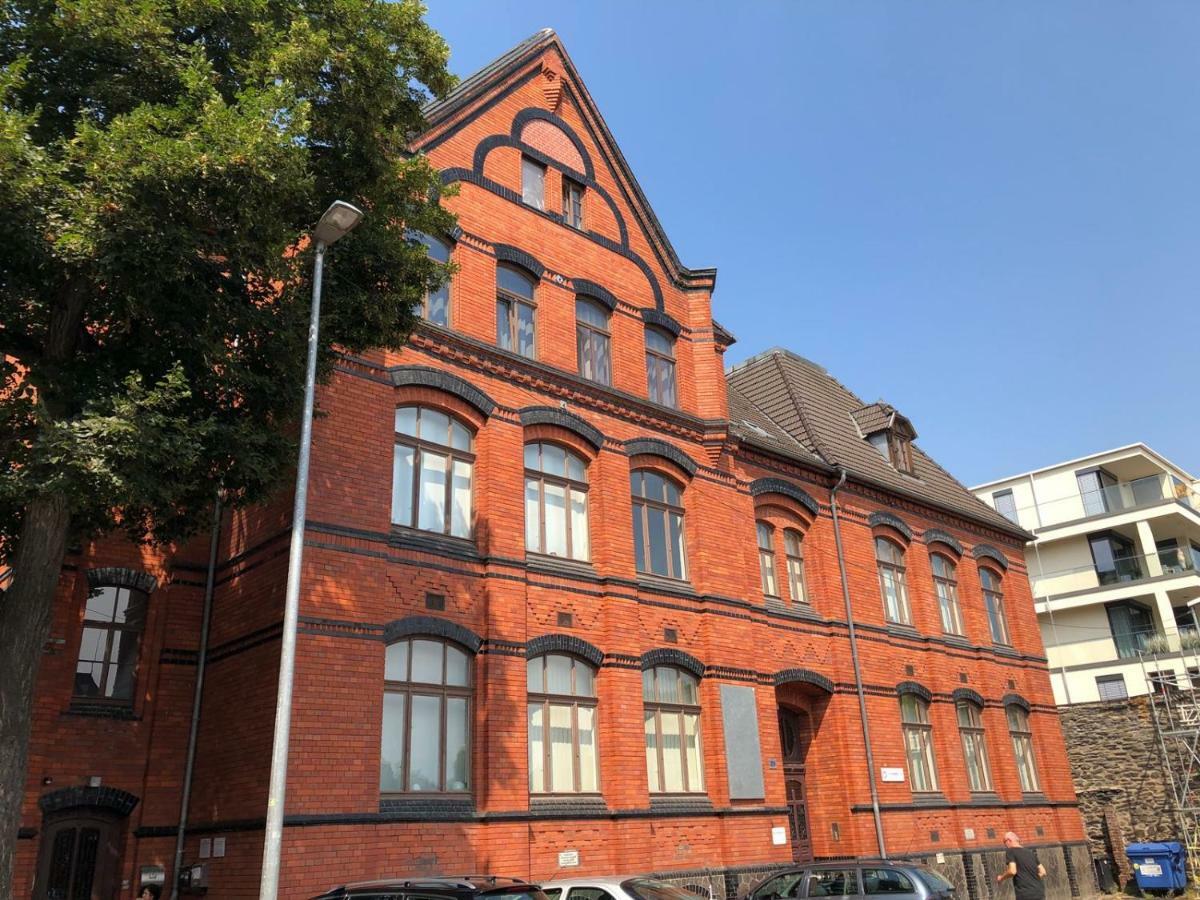 Back To School Apartment Andernach Bagian luar foto
