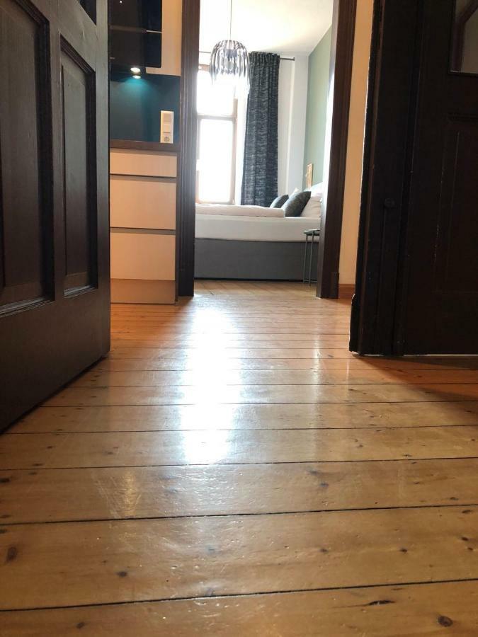 Back To School Apartment Andernach Bagian luar foto